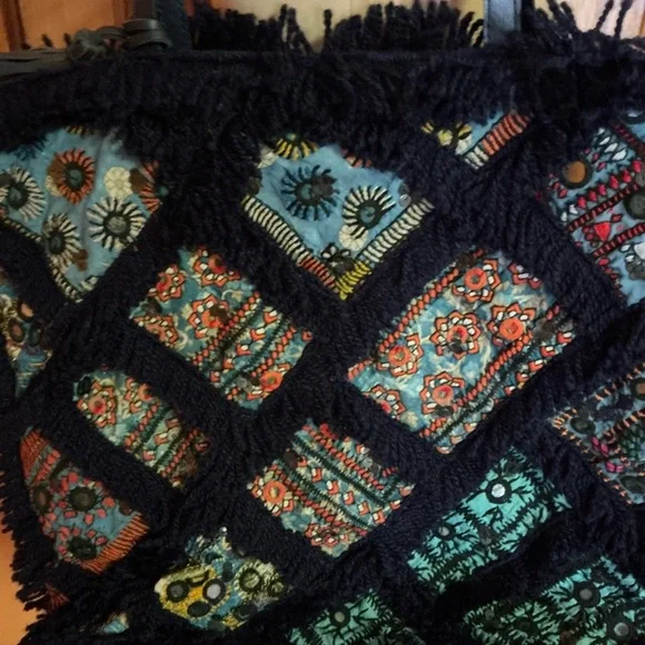 NWOT Ibban patchwork fringed oversized purse - Picture 8 of 14